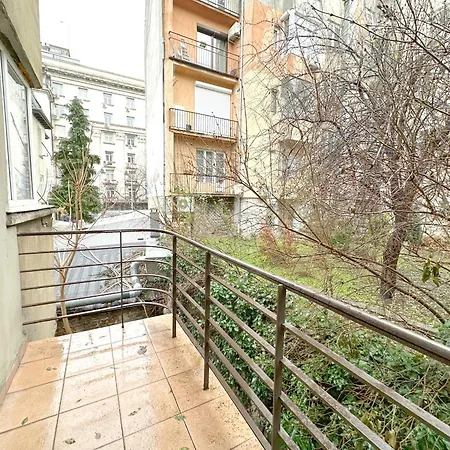 Apartment Aurora Abode - Center 1 Bdr Fast Wi-fi