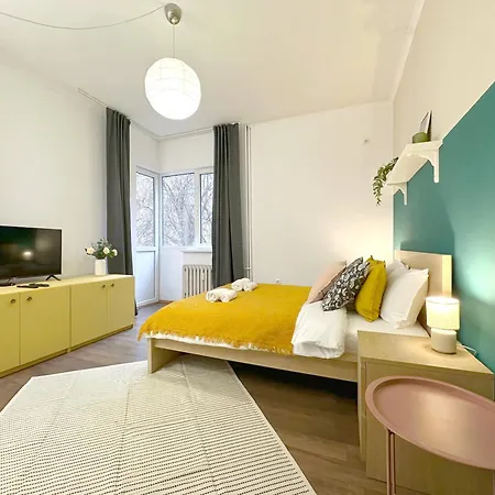 Apartment Aurora Abode - Center 1 Bdr Fast Wi-fi