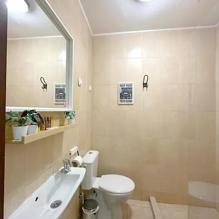 Aurora Abode - Center 1 Bdr Fast Wi-fi Apartment Sofia